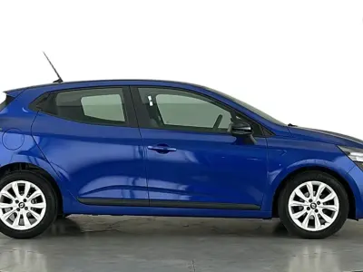 Used Renault Clio Evolution 2024 Blue Hatchback