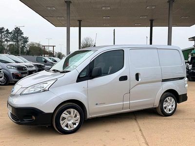 Used Nissan e-NV200 Acenta 80 kW (109 HP) 2019 Silver MPV