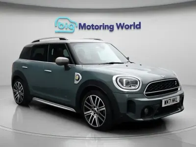 Used Mini Cooper Countryman Exclusive 222 HP (163 kW) 2022 Green SUV