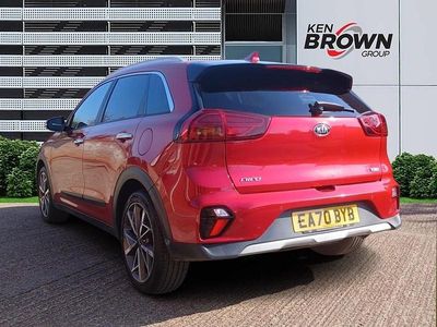 Used Kia Niro 2020 Red SUV