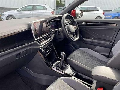 Used VW T-Roc R-line 150 HP (110 kW) 2023 Red SUV