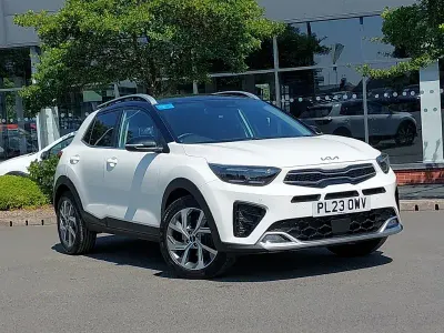Used Kia Stonic GT-Line S 118 HP (86 kW) 2023 White SUV