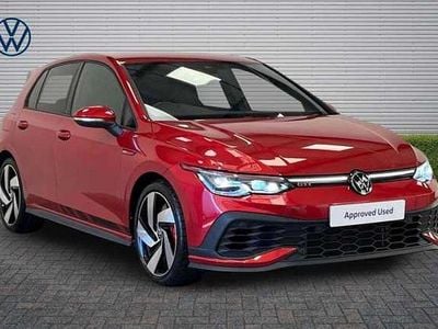 Second-hand VW Golf VIII 300 CP (220 kW) 2023