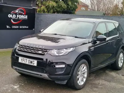 Begagnad Land Rover Discovery Sport SE 180 HK (132 kW) 2017 Svart SUV