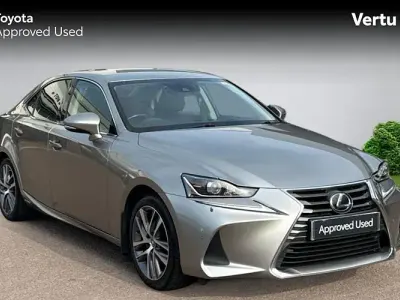 Used Lexus IS300h 223 HP (164 kW) 2018 Grey Sedan