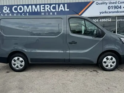 Used Renault Trafic Business 2023 Grey