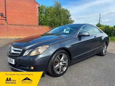 Used Mercedes E220 Edition 170 HP (125 kW) 2011 Grey Coupe