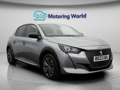 Used Peugeot e-208 Allure+ 100 kW (136 HP) 2023 Grey Hatchback