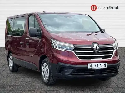 Gebraucht Renault Trafic 2024 Rot Van / Kleinbus