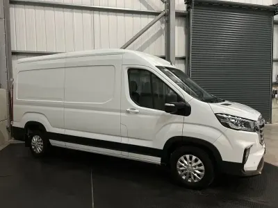 Used Maxus V90