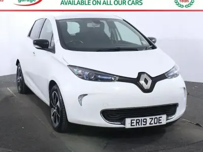 Used Renault Zoe Dynamique 80 kW (109 HP) 2019 White Hatchback