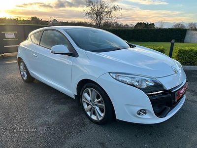 White Used 2012 Renault Mégane Coupé Dynamique Coupe | £3,450