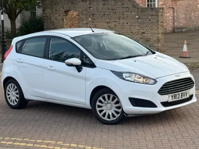 Used Ford Fiesta Style 82 HP (60 kW) 2013 White Hatchback