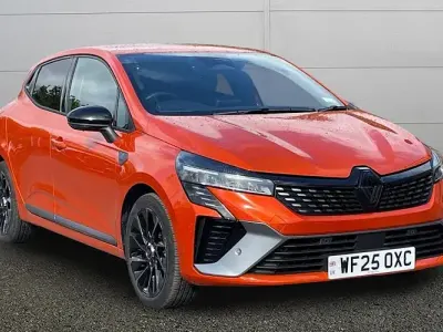 Used Renault Clio Esprit Alpine 143 HP (105 kW) 2025 Red Hatchback