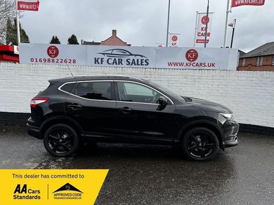 Used Nissan Qashqai N-TEC 110 HP (80 kW) 2016 Black SUV