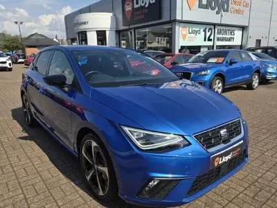 Used Seat Ibiza FR Sport 108 HP (79 kW) 2024 Blue Hatchback