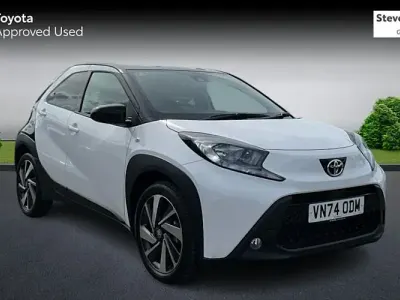 Used Toyota Aygo X 72 HP (52 kW) 2024 White SUV