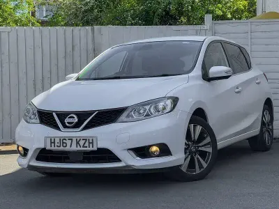 Używany Nissan Pulsar 360º 115 KM (84 kW) 2017 Biały Hatchback
