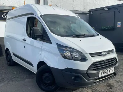 Begagnad Ford Transit Custom 105 HK (77 kW) 2017 Vit Van