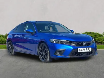 Begagnad Honda Civic Advance 184 HK (135 kW) 2024 Blå Halvkombi