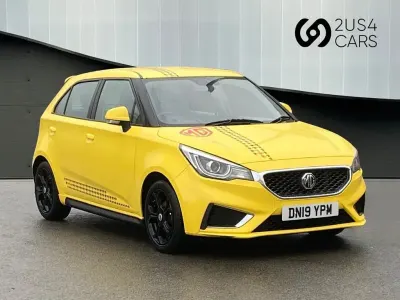 Usado MG MG3 Exclusive 106 CV (77 kW) 2019 Amarillo Utilitario