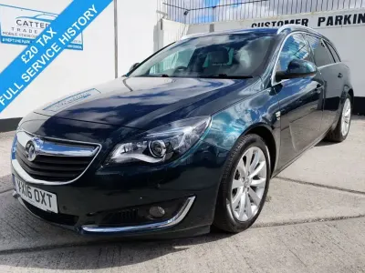 Used Vauxhall Insignia Elite 170 HP (125 kW) 2016 Green Estate
