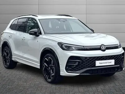 New VW Tiguan R-line 150 HP (110 kW) 2026 Oryx white SUV