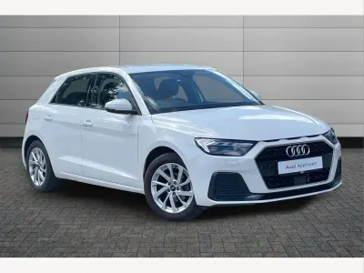 Used Audi A1 Sport 95 HP (69 kW) 2023 White SUV