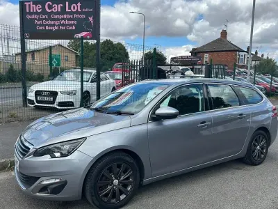 Used Peugeot 308 SW Allure 120 HP (88 kW) 2016 Estate