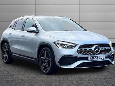 Mercedes GLA220