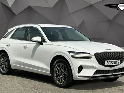 Used Genesis GV70 Premium 304 HP (223 kW) 2022 White SUV