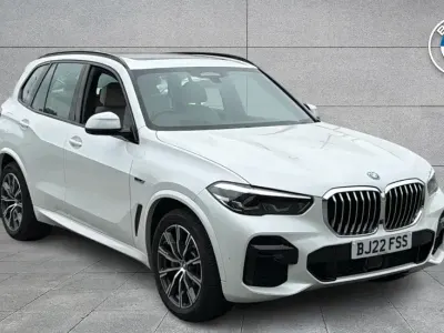 Used BMW X5 M Sport 389 HP (286 kW) 2022 White SUV