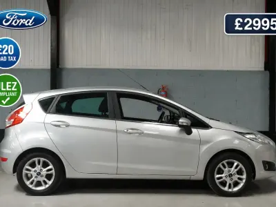Used Ford Fiesta Zetec 75 HP (55 kW) 2015 Silver Hatchback