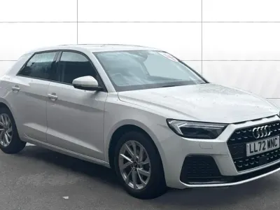 Used Audi A1 Sport 95 HP (69 kW) 2022 White SUV
