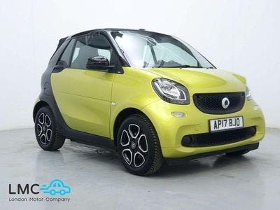 Used Smart ForTwo Cabrio Premium 90 HP (66 kW) 2017 Yellow Cabriolet