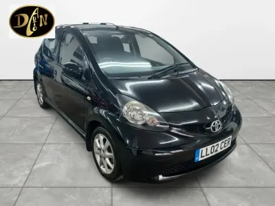 Used Toyota Aygo 67 HP (49 kW) 2007 Black Hatchback