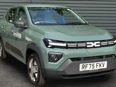 Used Dacia Spring Expression 33 kW (45 HP) 2025 Green Hatchback