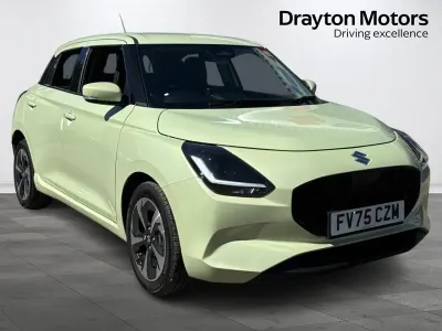 Używany Suzuki Swift 82 KM (60 kW) 2025 Żółty Hatchback