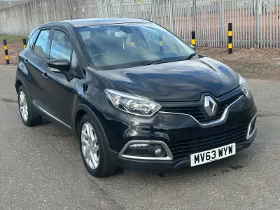 Used Renault Captur Dynamique 90 HP (66 kW) 2013 Black SUV