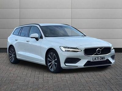 White Used 2022 Volvo V60 Momentum Estate | £18,999 (Good price)