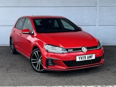 Used VW Golf VII GTD 184 HP (135 kW) 2019 Red Hatchback
