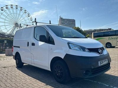 Nissan NV200