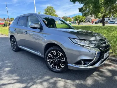Used Mitsubishi Outlander P-HEV