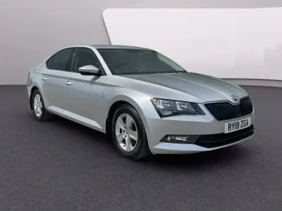 Second-hand Skoda Superb 2026 Gri Hatchback