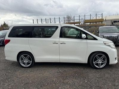 Used Toyota Alphard Business Edition 300 HP (220 kW) 2023 White MPV