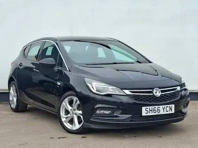 Used Vauxhall Astra SRi 2016 Black Hatchback