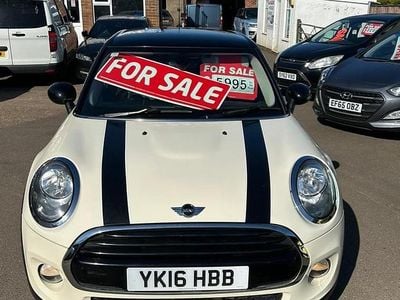 Used Mini Cooper D Hatch 116 HP (85 kW) 2016 White Hatchback
