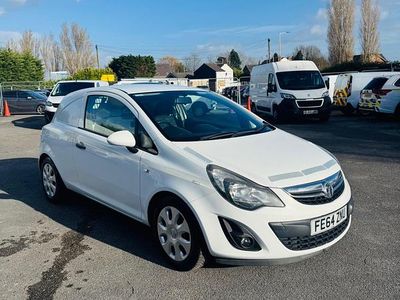 Used Vauxhall Corsa 95 HP (69 kW) 2014 White Hatchback