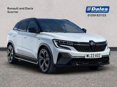 Used Renault Austral Iconic Esprit Alpine 200 HP (147 kW) 2023 Twotone metallic  arctic white with diamond blac SUV