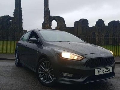 Used Ford Focus ST-Line 140 HP (102 kW) 2018 Grey Hatchback